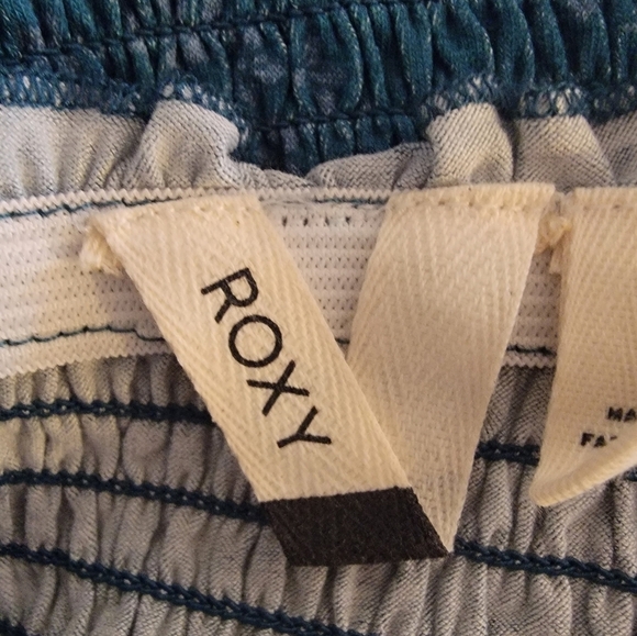 Roxy Jumpsuit Sz Small Smocked Straight Wide Leg Ditzy Floral Bohemian Beachy - Picture 9 of 12